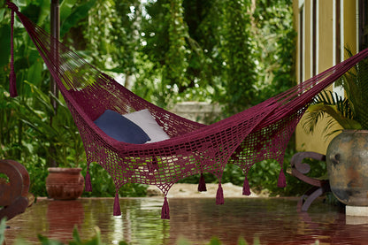 Outdoor undercover cotton Mayan Legacy hammock with hand crocheted tassels Queen Size Maroon